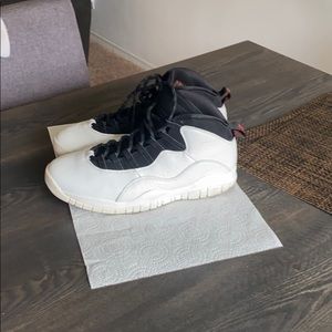 Jordan Retro 10